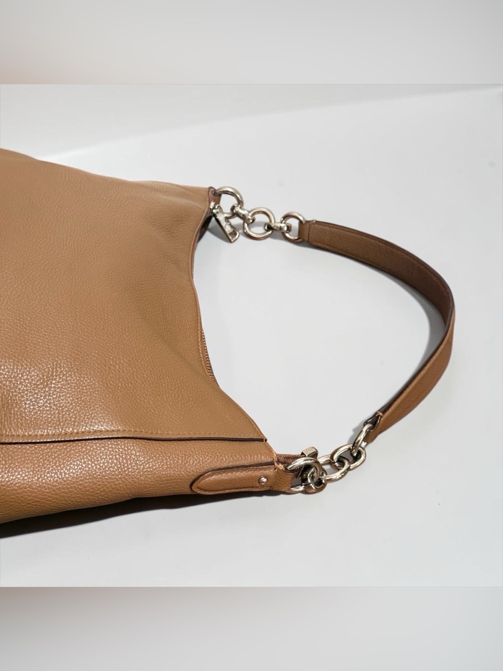 Coach Chelsea Saddle Tan Pebbled Leather Shoulder Hobo Bag! - Picture 8 of 12